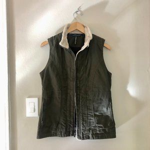 Kuhl Outdoors Vintage Style Green Vest Fleece Collar S